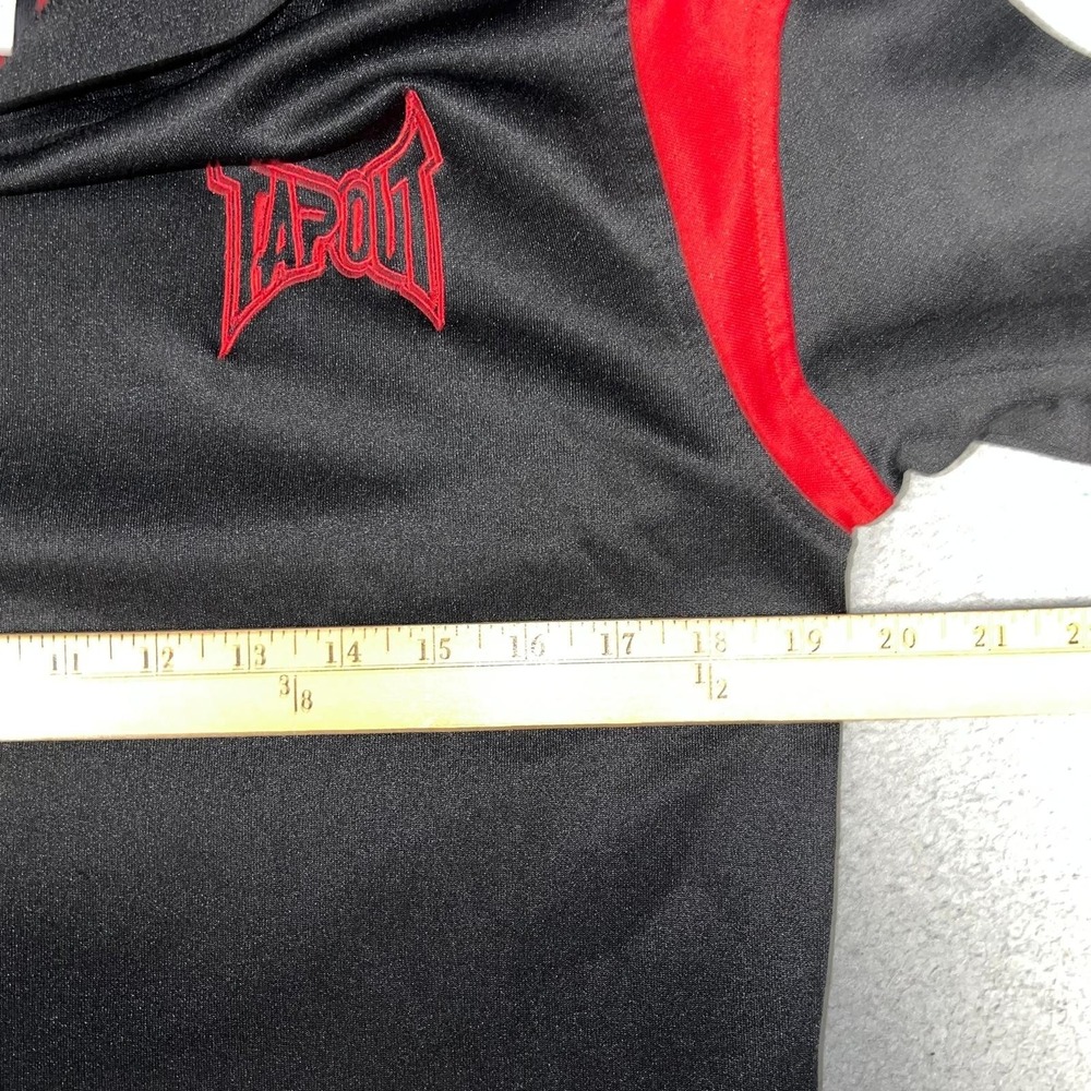 VTG Tapout Hoodie Youth Sz XL 18/20 Black Red Embroidered Logo Athletic Sweater - Picture 6 of 7